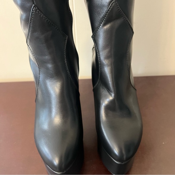 NWOT Lamoda LOVED UP platform boots black faux leather her size 9 - Picture 10 of 13